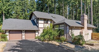 6215 87th Avenue Ct W, University Place, WA 98467