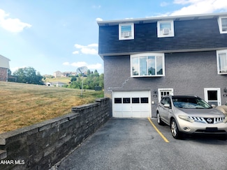 222 Piedmont Dr, Duncansville, PA 16635