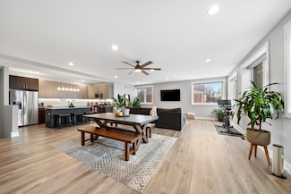 2304 W Jackson Blvd Unit 1E, Chicago, IL 60612