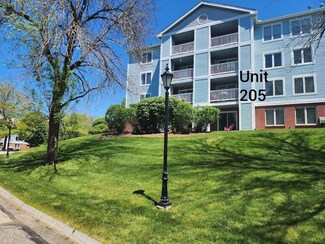 12 Timberwood Dr Unit 205, Goffstown, NH 03045