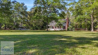 470 Cameron Rd, Jesup, GA 31545