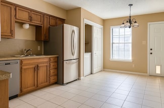 1014 Wood St, Sanger, TX 76266