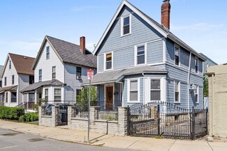 23 Eastman St, Dorchester, MA 02125