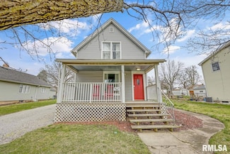 903 E Lake Ave, Peoria Heights, IL 61616