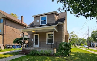 802 Arch St, Ann Arbor, MI 48104