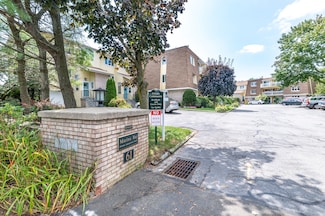 61 Seaview Ave Unit 76, Stamford, CT 06902