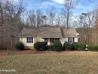 3843 Parkhurst Dr, Kodak, TN 37764