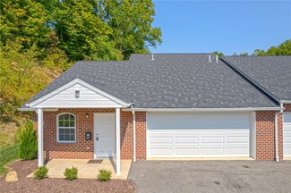 207 Adia Ln, Lower Burrell, PA 15068