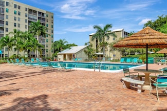 2112 S Cypress Bend Dr Unit 401, Pompano Beach, FL 33069