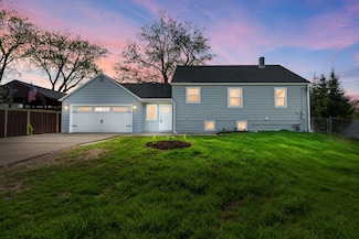 9048 Oneill Dr, Burr Ridge, IL 60527