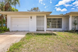434 SE Tranquilla Ave, Port Saint Lucie, FL 34983