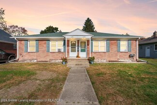 1031 Ann St Unit 1033, East Lansing, MI 48823