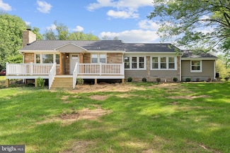 214 Dillard Ct, Front Royal, VA 22630