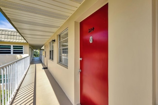 20 Vista Gardens Trail Unit 204, Vero Beach, FL 32962