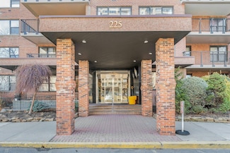 225 St Pauls Ave Unit 7G, Jersey City, NJ 07306