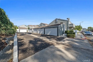 24 Seaside Cir, Newport Beach, CA 92663