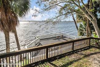 225 S Tropical Trail Unit 402, Merritt Island, FL 32952