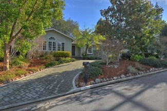 131 Mimosa Way, Portola Valley, CA 94028