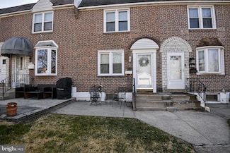 318 Rively Ave, Glenolden, PA 19036