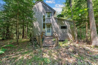 33 Balsam Woods Rd, Harpswell, ME 04079