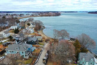 6 Kendall St, Portland, ME 04103