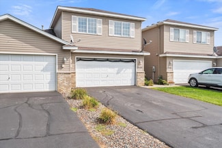 2159 Cleveland Way S, Cambridge, MN 55008