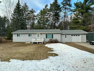 4900 Warner Dr, Grayling, MI 49738