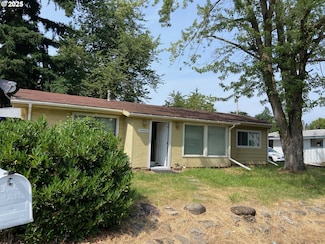 14407 SE Stephens St, Portland, OR 97233