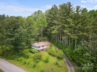 48 Israel Rd, Brevard, NC 28712