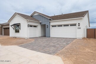 1246 E Penedes Dr, Gilbert, AZ 85298