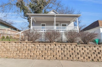 311 N Silver St, Paola, KS 66071
