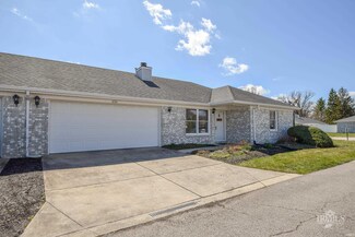 4724 N Pebble Ct, Muncie, IN 47304