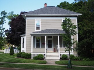 104 Coolidge Ave Unit 2, Barrington, IL 60010