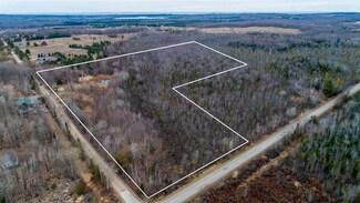 841 Pyjar Rd, Levering, MI 49755