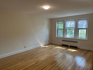 24 Concord Ave Unit 312, Cambridge, MA 02138