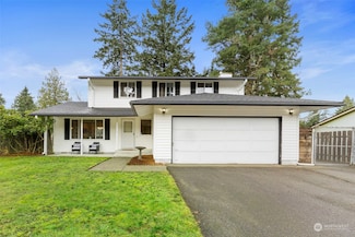 3040 SE Pierson St, Port Orchard, WA 98366