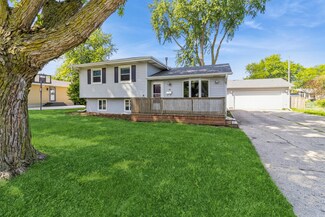 714 18th St, Nevada, IA 50201