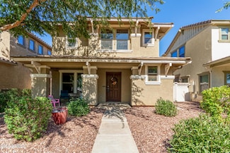 942 S Deerfield Ln, Gilbert, AZ 85296
