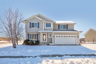 812 SE 13th St, Grimes, IA 50111