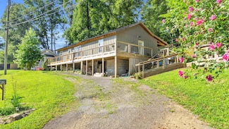 44 Rainbow Dr, Rossville, GA 30741