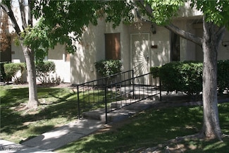 2616 Aracatuba Ave, Las Vegas, NV 89121
