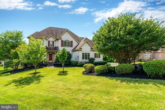 1444 Carrington Ridge Ln, Vienna, VA 22182