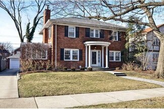 5868 N Kolmar Ave, Chicago, IL 60646