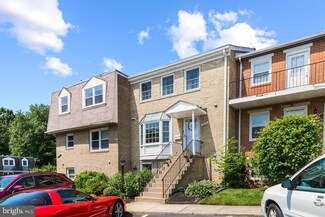 3086 Covington St, Fairfax, VA 22031