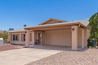 2423 E Dahlia Dr, Phoenix, AZ 85032