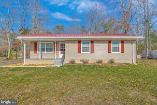 40760 King Dr, Mechanicsville, MD 20659