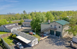 38 Academy Hill Rd, Newcastle, ME 04553