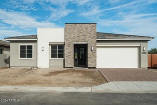 9808 S 37th Dr, Phoenix, AZ 85339