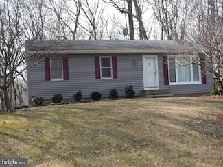 8935 Saint Andrews Dr, Chesapeake Beach, MD 20732