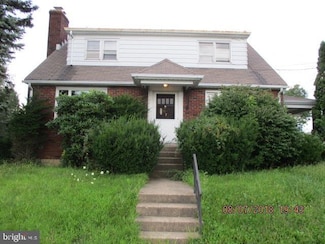 647 E 9th St, Hazleton, PA 18201